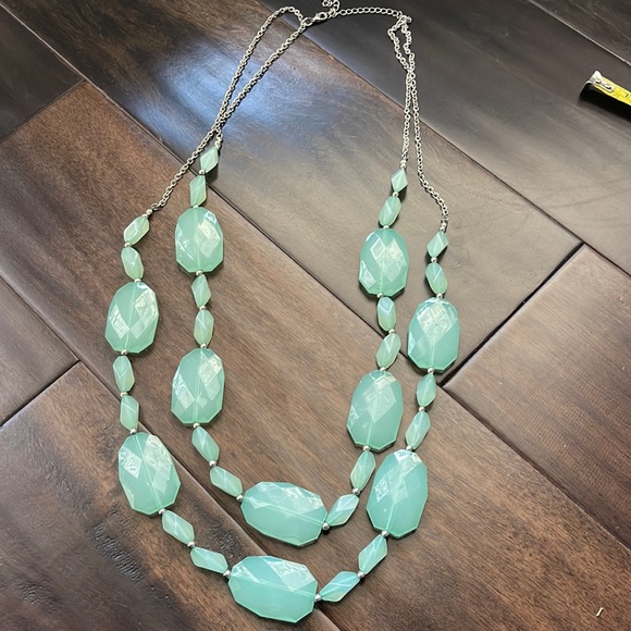 Accessories - Double strand aqua beaded/silver tone beads necklace